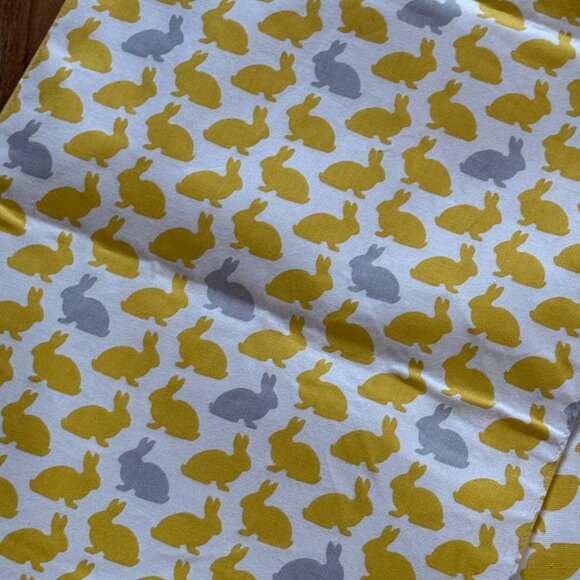 Cynthia Rowley Yellow & Gray Rabbit Print Table Runner Cotton 71" X 15" Spring - Picture 3 of 4